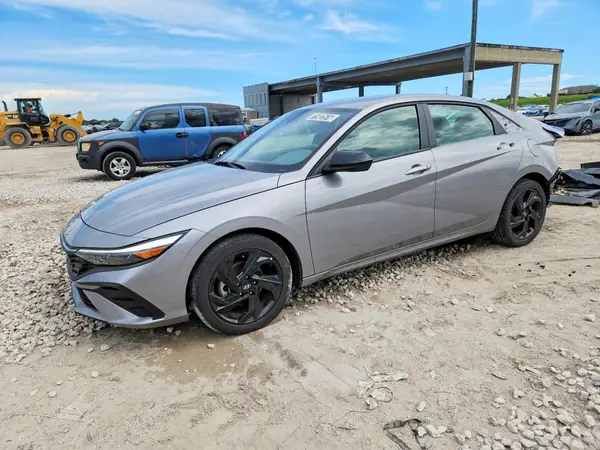 KMHLM4DG8TU117995 2026 HYUNDAI ELANTRA - Image 1