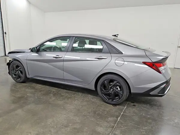KMHLM4DG8TU123554 2026 HYUNDAI ELANTRA - Image 2