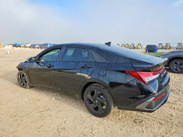 KMHLM4DG8TU145585 2026 HYUNDAI ELANTRA - Image 2