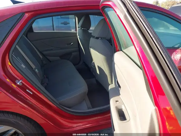 KMHLM4DG9RU636739 2024 HYUNDAI ELANTRA - Image 8