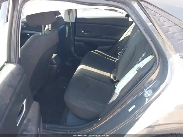 KMHLM4DG9RU636952 2024 HYUNDAI ELANTRA - Image 8