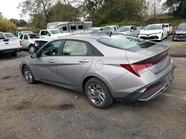KMHLM4DG9RU642394 2024 HYUNDAI ELANTRA - Image 2