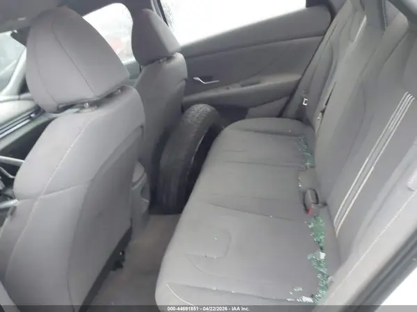 KMHLM4DG9RU648762 2024 HYUNDAI ELANTRA - Image 8