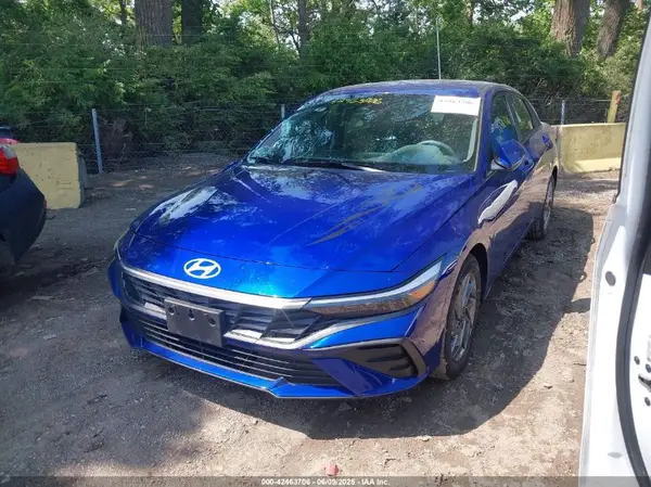 KMHLM4DG9RU652679 2024 HYUNDAI ELANTRA - Image 2