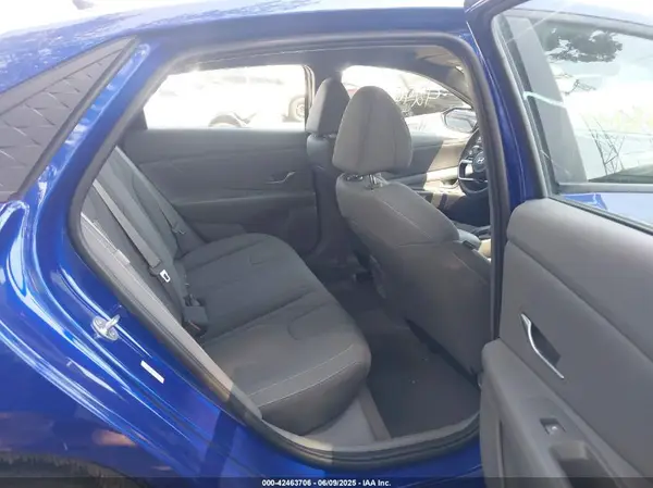 KMHLM4DG9RU652679 2024 HYUNDAI ELANTRA - Image 8