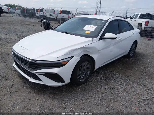 KMHLM4DG9RU657428 2024 HYUNDAI ELANTRA - Image 2