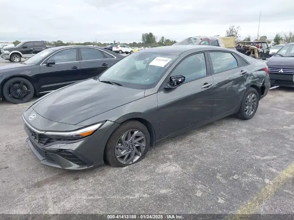 KMHLM4DG9RU663116 2024 HYUNDAI ELANTRA - Image 2