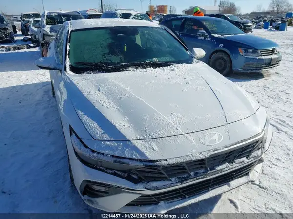 KMHLM4DG9RU664010 2024 HYUNDAI ELANTRA - Image 1