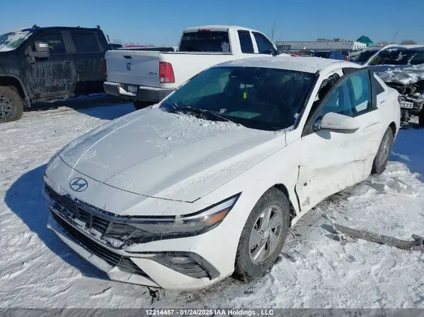 KMHLM4DG9RU664010 2024 HYUNDAI ELANTRA - Image 2