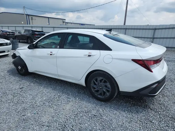 KMHLM4DG9RU680840 2024 HYUNDAI ELANTRA - Image 2