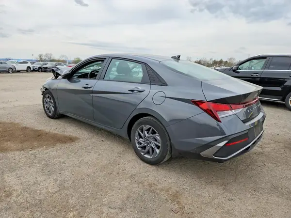 KMHLM4DG9RU682054 2024 HYUNDAI ELANTRA - Image 2