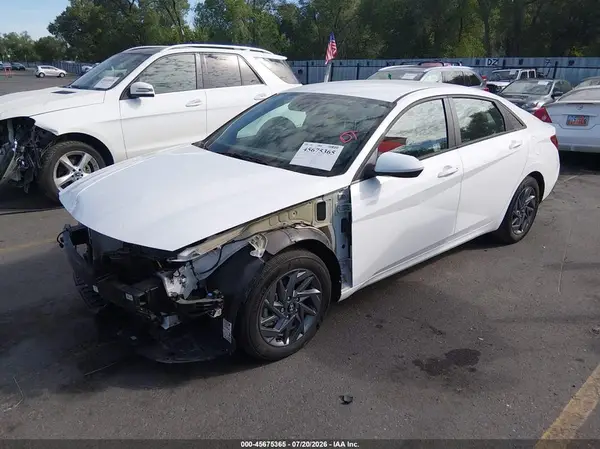 KMHLM4DG9RU683334 2024 HYUNDAI ELANTRA - Image 2