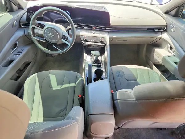 KMHLM4DG9RU683379 2024 HYUNDAI ELANTRA - Image 8