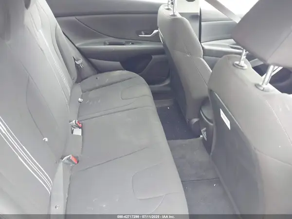 KMHLM4DG9RU689070 2024 HYUNDAI ELANTRA - Image 8