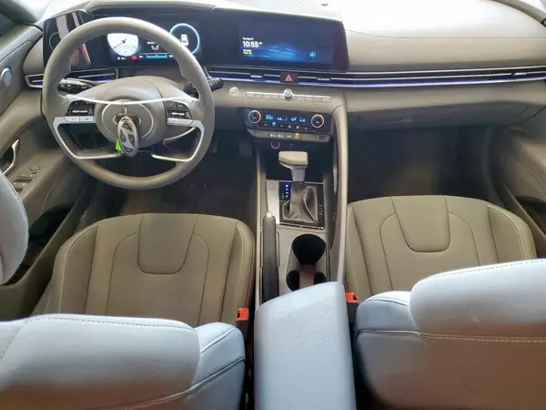 KMHLM4DG9RU691482 2024 HYUNDAI ELANTRA - Image 8