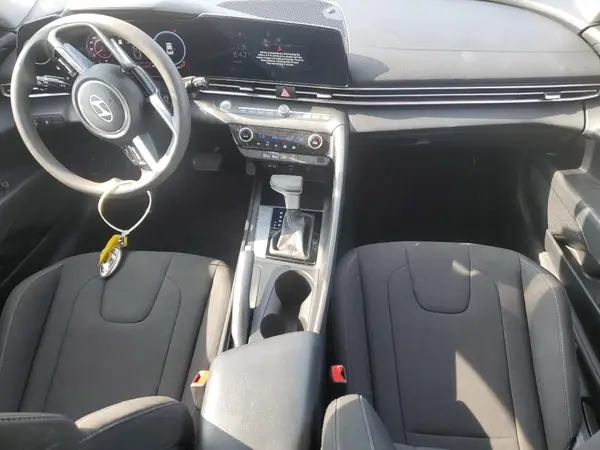 KMHLM4DG9RU694429 2024 HYUNDAI ELANTRA - Image 8