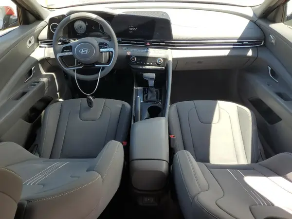 KMHLM4DG9RU694768 2024 HYUNDAI ELANTRA - Image 8