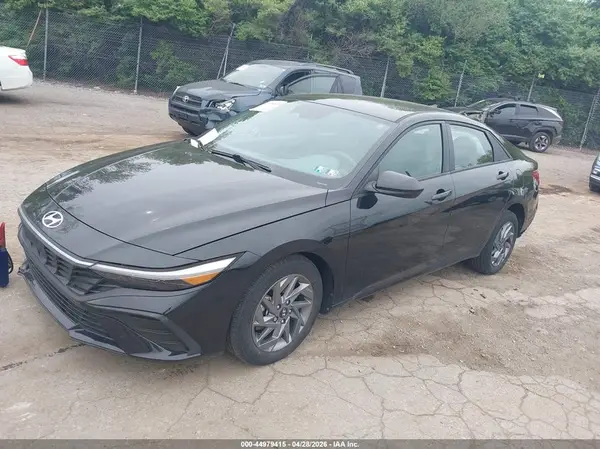 KMHLM4DG9RU696469 2024 HYUNDAI ELANTRA - Image 2