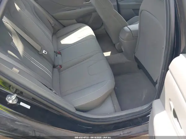 KMHLM4DG9RU697167 2024 HYUNDAI ELANTRA - Image 8