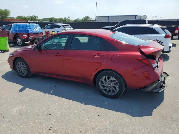 KMHLM4DG9RU699047 2024 HYUNDAI ELANTRA - Image 2