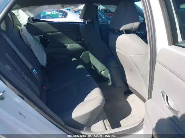 KMHLM4DG9RU700181 2024 HYUNDAI ELANTRA - Image 8