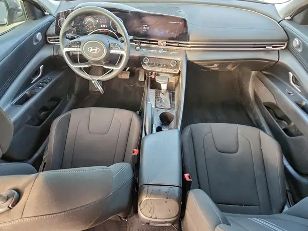 KMHLM4DG9RU700553 2024 HYUNDAI ELANTRA - Image 8