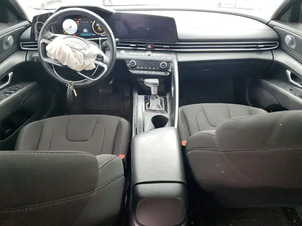 KMHLM4DG9RU701850 2024 HYUNDAI ELANTRA - Image 8
