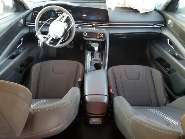 KMHLM4DG9RU702156 2024 HYUNDAI ELANTRA - Image 8