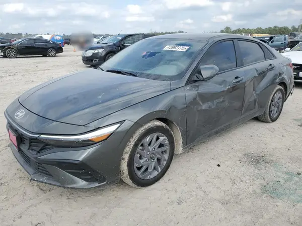 KMHLM4DG9RU704585 2024 HYUNDAI ELANTRA - Image 1