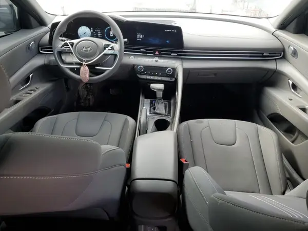 KMHLM4DG9RU704585 2024 HYUNDAI ELANTRA - Image 8