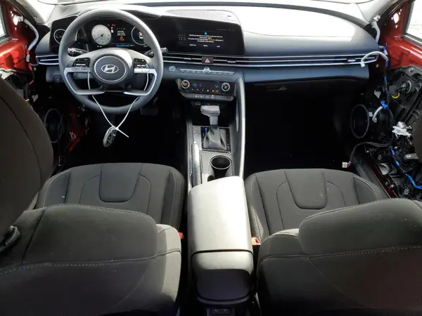 KMHLM4DG9RU710578 2024 HYUNDAI ELANTRA - Image 8
