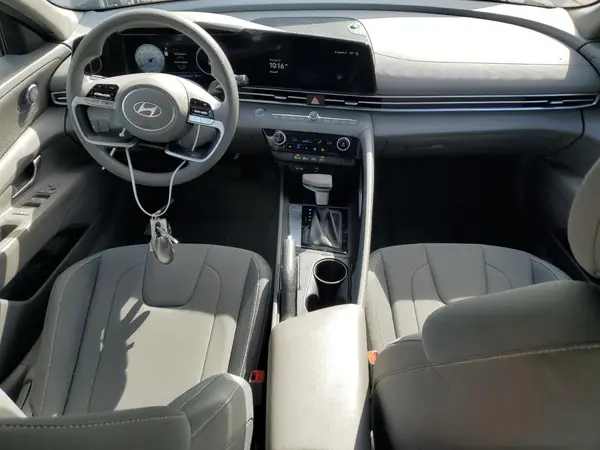 KMHLM4DG9RU710726 2024 HYUNDAI ELANTRA - Image 8