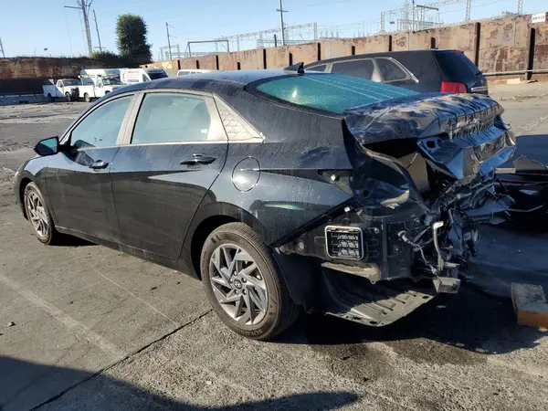 KMHLM4DG9RU710774 2024 HYUNDAI ELANTRA - Image 2