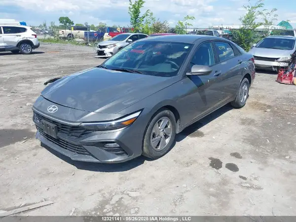 KMHLM4DG9RU715005 2024 HYUNDAI ELANTRA - Image 2