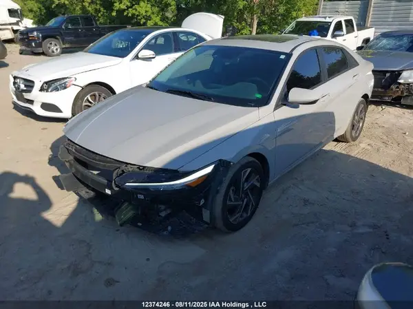 KMHLM4DG9RU716235 2024 HYUNDAI ELANTRA - Image 2