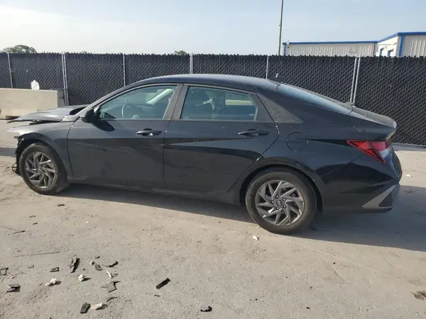 KMHLM4DG9RU730510 2024 HYUNDAI ELANTRA - Image 2