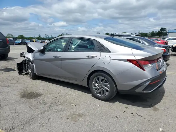 KMHLM4DG9RU732564 2024 HYUNDAI ELANTRA - Image 2