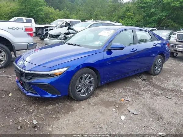 KMHLM4DG9RU740003 2024 HYUNDAI ELANTRA - Image 2