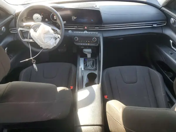 KMHLM4DG9RU744312 2024 HYUNDAI ELANTRA - Image 8