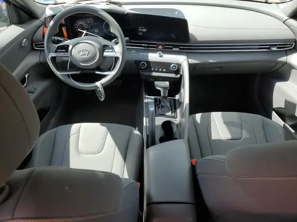 KMHLM4DG9RU746965 2024 HYUNDAI ELANTRA - Image 8