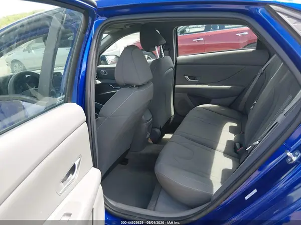 KMHLM4DG9RU752670 2024 HYUNDAI ELANTRA - Image 8