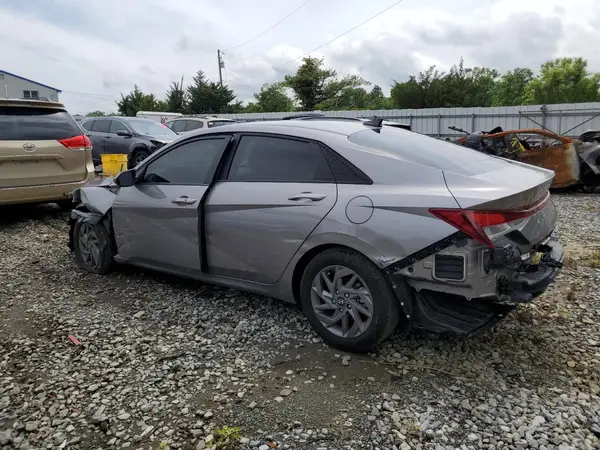 KMHLM4DG9RU755245 2024 HYUNDAI ELANTRA - Image 2