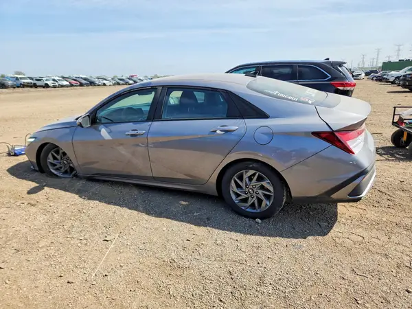 KMHLM4DG9RU759151 2024 HYUNDAI ELANTRA - Image 2