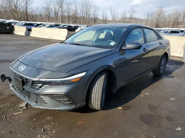 KMHLM4DG9RU760624 2024 HYUNDAI ELANTRA - Image 1