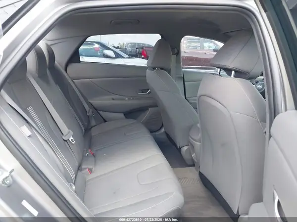 KMHLM4DG9RU766116 2024 HYUNDAI ELANTRA - Image 8
