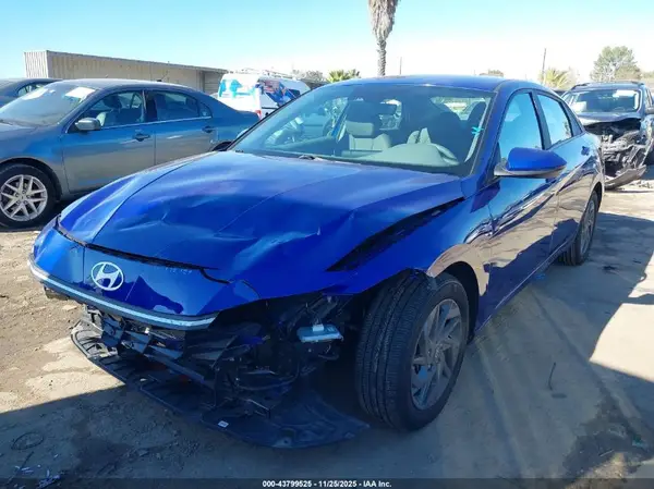 KMHLM4DG9RU776287 2024 HYUNDAI ELANTRA - Image 2