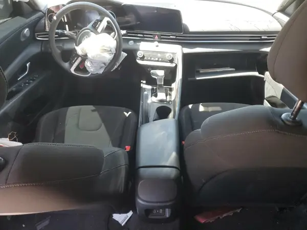 KMHLM4DG9RU776399 2024 HYUNDAI ELANTRA - Image 8