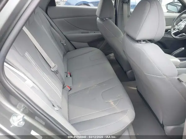 KMHLM4DG9RU784034 2024 HYUNDAI ELANTRA - Image 8
