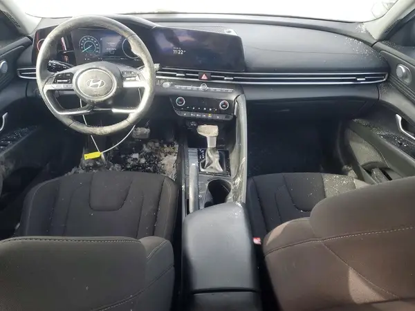 KMHLM4DG9RU786138 2024 HYUNDAI ELANTRA - Image 8