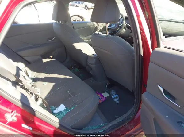 KMHLM4DG9RU804041 2024 HYUNDAI ELANTRA - Image 8